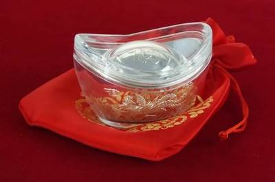 新華上海布局能源新篇章 中鑫石油第二品牌即將開業(yè)，現(xiàn)貨白銀或于8月上線，貴金屬經(jīng)營(yíng)再添新翼